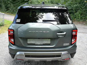 KGM -SsangYong Torres 1.5 TGDI Hybrid Titanium AT