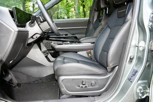 KGM -SsangYong Torres 1.5 TGDI Hybrid Titanium AT