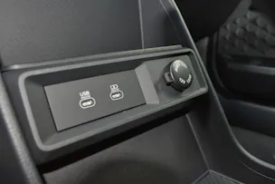 KGM -SsangYong Torres 1.5 TGDI Hybrid Titanium AT