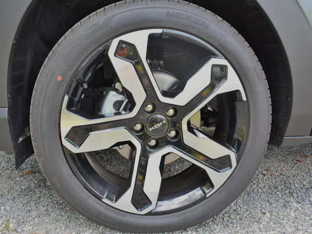 KGM -SsangYong Torres 1.5 TGDI Hybrid Titanium AT