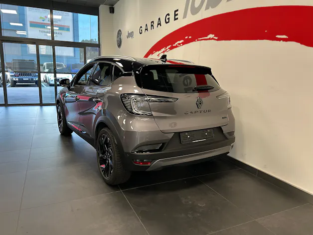 RENAULT Captur 1.6 E-Tech 145 Esprit Alpine DHT
