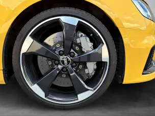 AUDI RS3 Sportback 2.5 TSI quattro S-tronic ABT