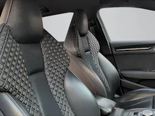 AUDI RS3 Sportback 2.5 TSI quattro S-tronic ABT