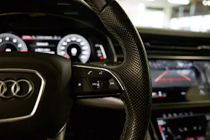 AUDI SQ7 TFSI quattro tiptronic