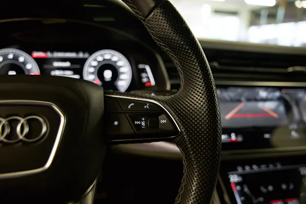AUDI SQ7 TFSI quattro tiptronic