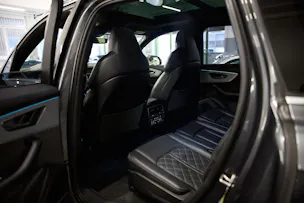 AUDI SQ7 TFSI quattro tiptronic