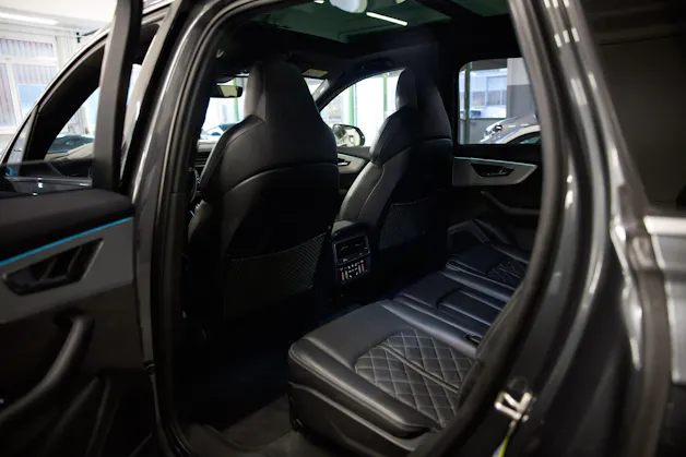 AUDI SQ7 TFSI quattro tiptronic