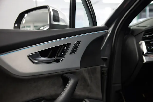 AUDI SQ7 TFSI quattro tiptronic
