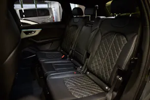 AUDI SQ7 TFSI quattro tiptronic