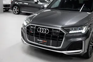 AUDI SQ7 TFSI quattro tiptronic