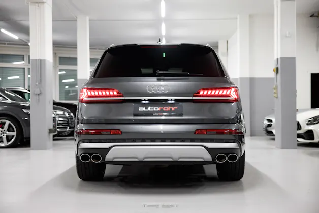 AUDI SQ7 TFSI quattro tiptronic