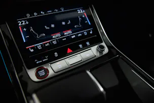 AUDI SQ7 TFSI quattro tiptronic