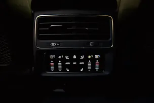 AUDI SQ7 TFSI quattro tiptronic