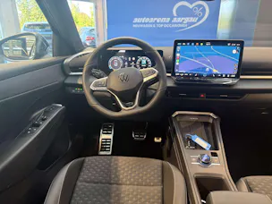 VW T-Roc 1.5 eTSi mHEV R-Line DSG-Automat