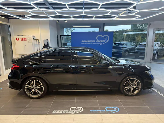 HONDA Civic 2.0 i-MMD HEV Advance Automat