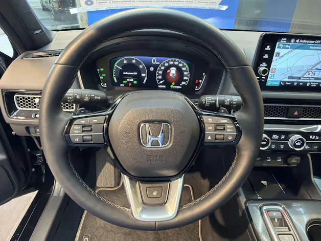 HONDA Civic 2.0 i-MMD HEV Advance Automat
