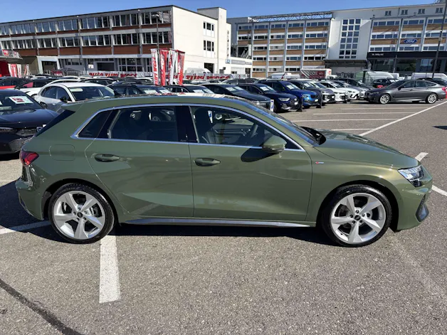 AUDI A3 Sportback 35 TDi S-Line S-Tronic Automat