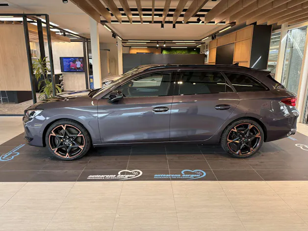 CUPRA LEON ST 2.0 TSi VZ 333PS 4Drive DSG-Automat