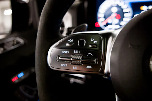 MERCEDES-BENZ G 63 AMG Speedshift Plus G-Tronic *CH-FAHRZEUG*