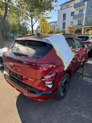HYUNDAI Kona EV 65.4 kWh Amplia