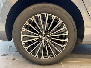 VW Passat Variant 1.5 eTSi evo2 Elegance DSG-Automat