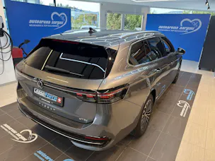 VW Passat Variant 1.5 eTSi evo2 Elegance DSG-Automat