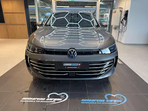 VW Passat Variant 1.5 eTSi evo2 Elegance DSG-Automat