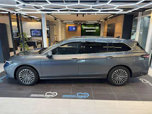 VW Passat Variant 1.5 eTSi evo2 Elegance DSG-Automat