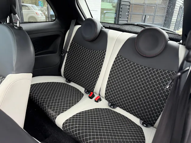 FIAT 500C 1.0 N3 MildHybrid Dolcevita