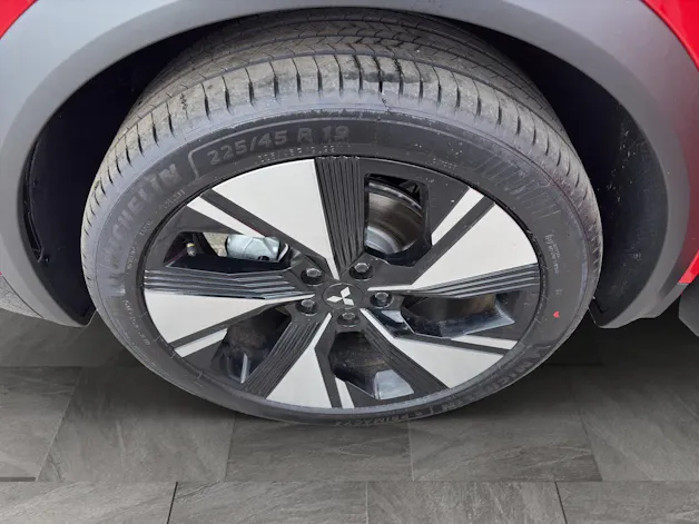 Mitsubishi Grandis 1.8 HEV Instyle