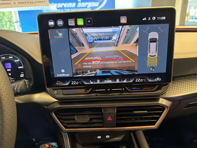 CUPRA LEON ST 2.0 TSi VZ 333PS 4Drive DSG-Automat
