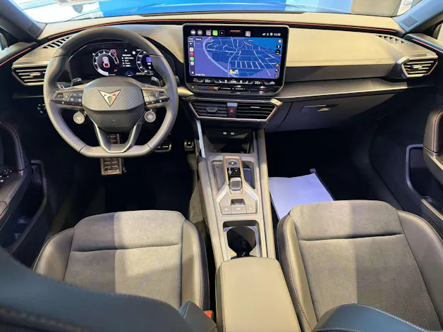 CUPRA LEON ST 2.0 TSi VZ 333PS 4Drive DSG-Automat