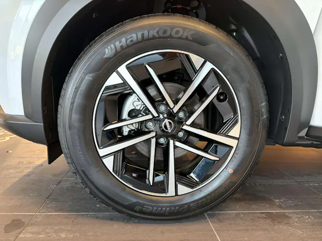 NISSAN Juke 1.0 DIG-T N-Connecta DCT-Automat
