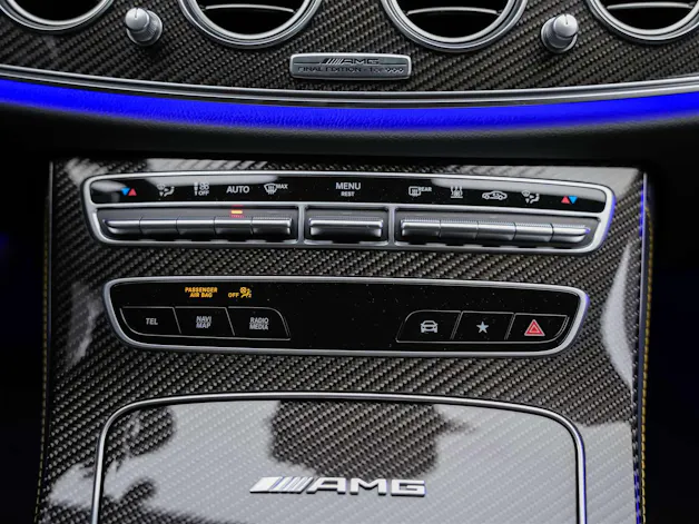 MERCEDES-BENZ AMG E 63 S 4Matic+ Speedshift 9G-TCT *FINAL EDITION*Schalensitze*Panorama*Sitzbelüftung*