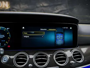 MERCEDES-BENZ AMG E 63 S 4Matic+ Speedshift 9G-TCT *FINAL EDITION*MSI+*Schalensitze*Panorama*Sitzbelüftung*