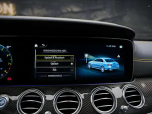 MERCEDES-BENZ AMG E 63 S 4Matic+ Speedshift 9G-TCT *FINAL EDITION*MSI+*Schalensitze*Panorama*Sitzbelüftung*