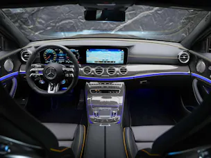 MERCEDES-BENZ AMG E 63 S 4Matic+ Speedshift 9G-TCT *FINAL EDITION*MSI+*Schalensitze*Panorama*Sitzbelüftung*
