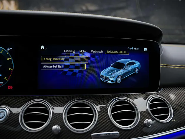 MERCEDES-BENZ AMG E 63 S 4Matic+ Speedshift 9G-TCT *FINAL EDITION*Schalensitze*Panorama*Sitzbelüftung*