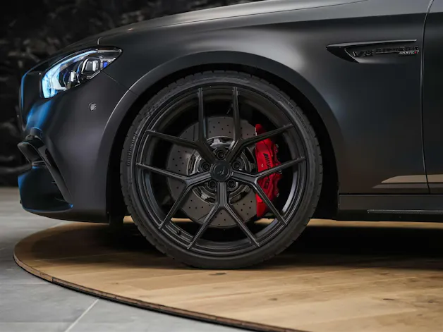 MERCEDES-BENZ AMG E 63 S 4Matic+ Speedshift 9G-TCT *FINAL EDITION*Schalensitze*Panorama*Sitzbelüftung*