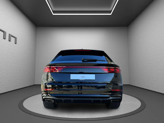 AUDI Q8 SUV 55 TFSI quattro tiptronic