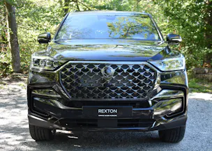KGM -SsangYong Rexton 2.2 CRDi Blackline 4WD AT