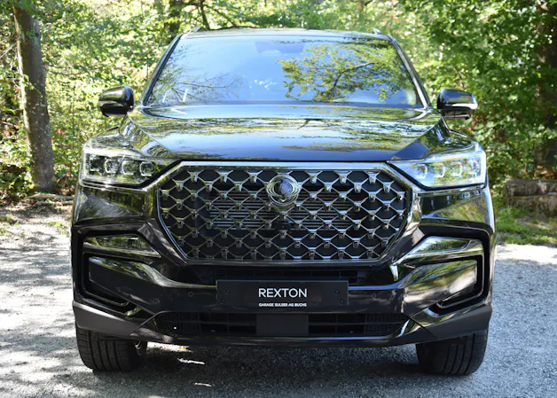 KGM -SsangYong Rexton 2.2 CRDi Blackline 4WD AT