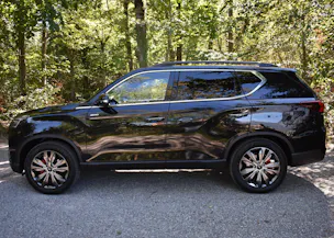 KGM -SsangYong Rexton 2.2 CRDi Blackline 4WD AT