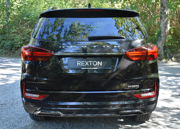 KGM -SsangYong Rexton 2.2 CRDi Blackline 4WD AT