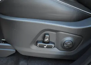 KGM -SsangYong Rexton 2.2 CRDi Blackline 4WD AT
