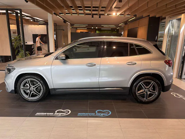 MERCEDES-BENZ GLA 200 AMG-Line DCT-Automat