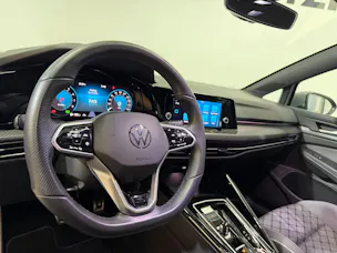 VW Golf 2.0 TSI R-Line DSG 4 Motion