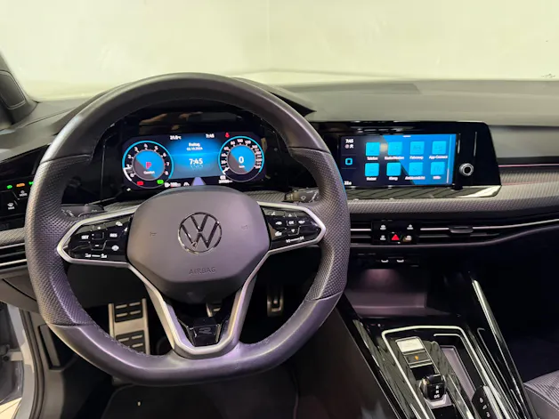 VW Golf 2.0 TSI R-Line DSG 4 Motion