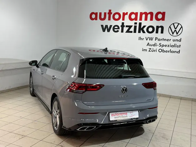 VW Golf 2.0 TSI R-Line DSG 4 Motion