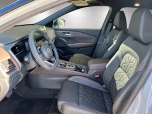 NISSAN Qashqai 1.5 VC-T Tekna